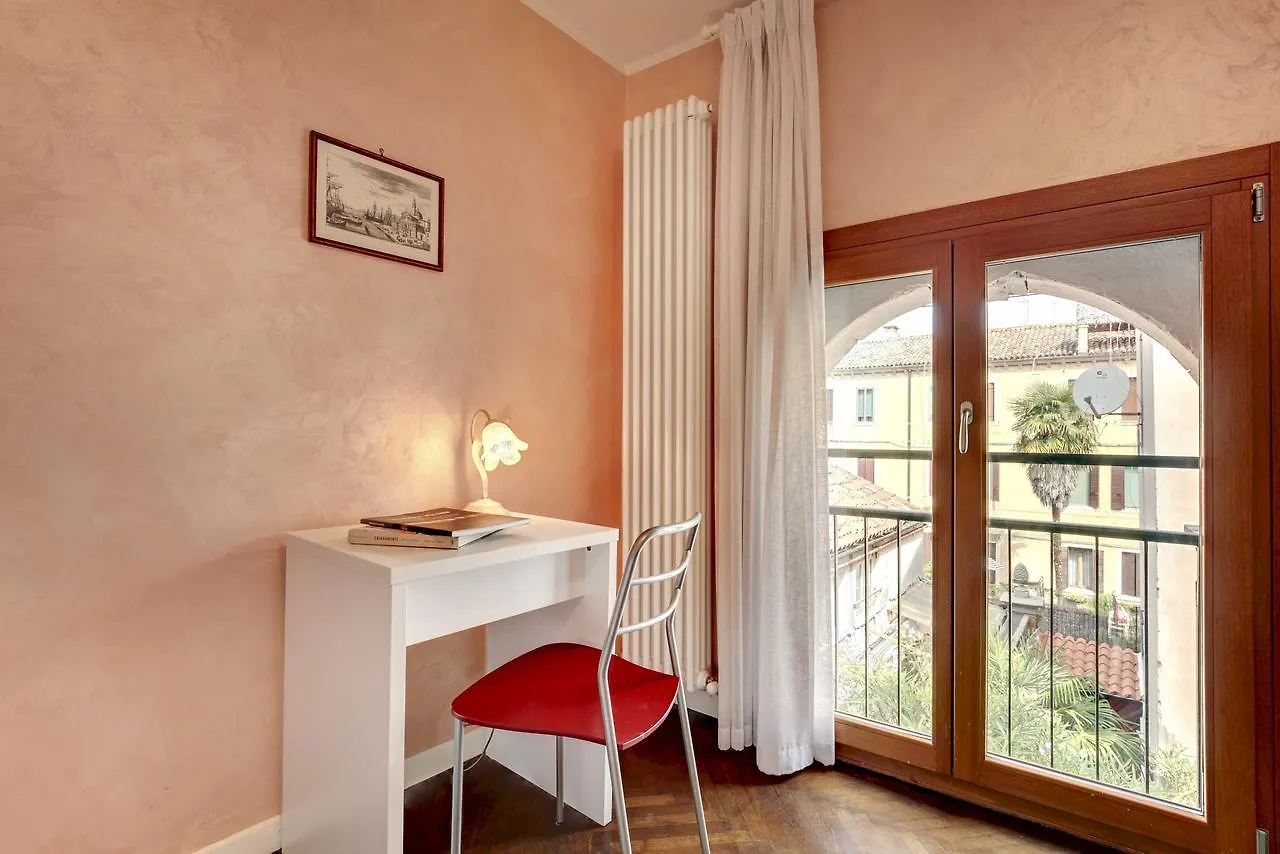 Guglie Design Apartments Velence